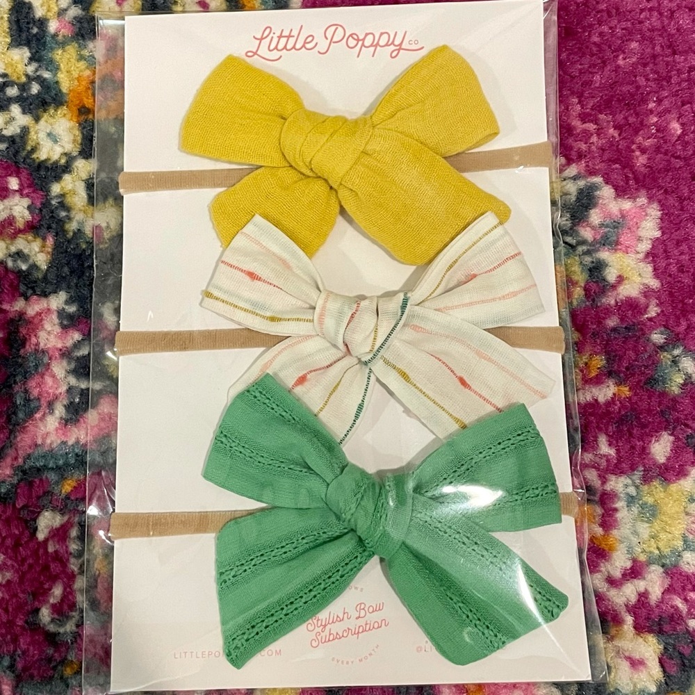 NWT Little Poppy Co. nylon stretchy headband bows